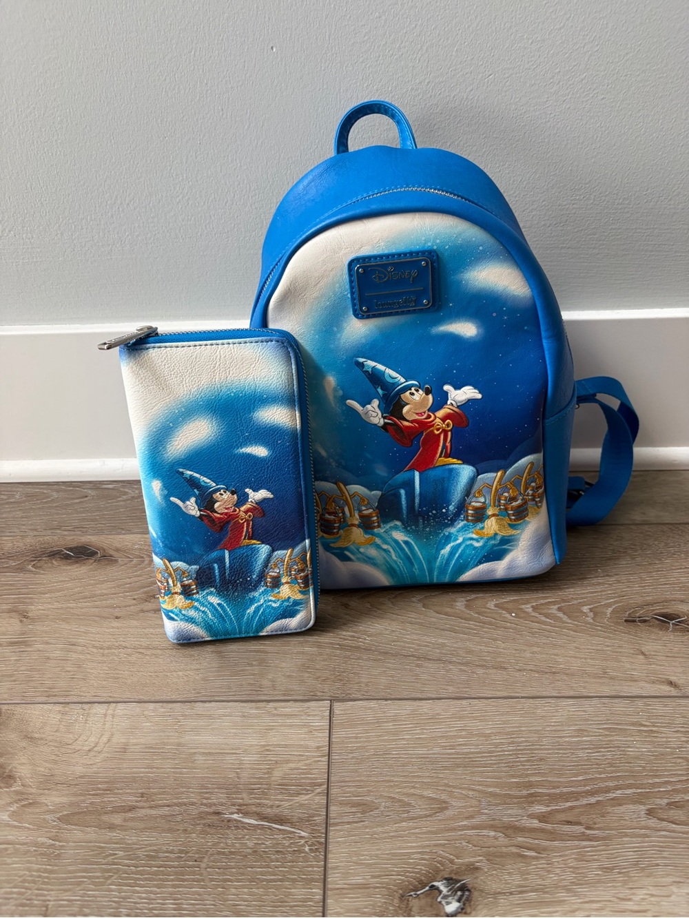 Disney Fantasia Loungefly Mini Backpack & Wallet(Read)